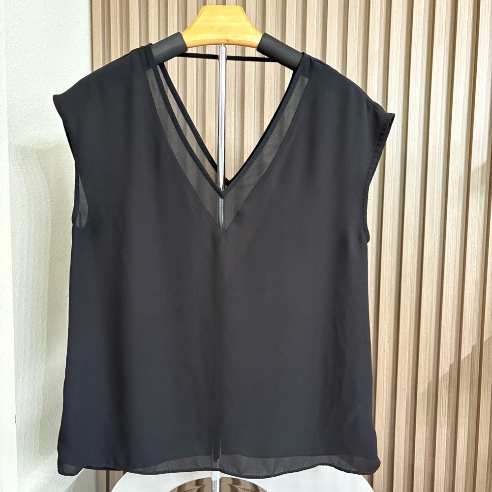 Express Sheer Trim Sleeveless Blouse – Size XS